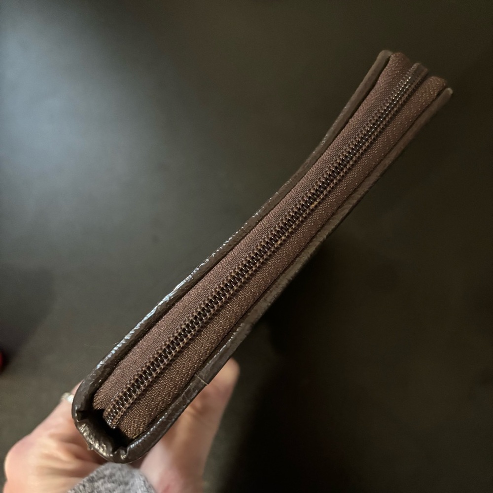 Coach Tan and Brown Monogram Zip iPad eReader Zippered Case Wallet - Picture 8 of 10
